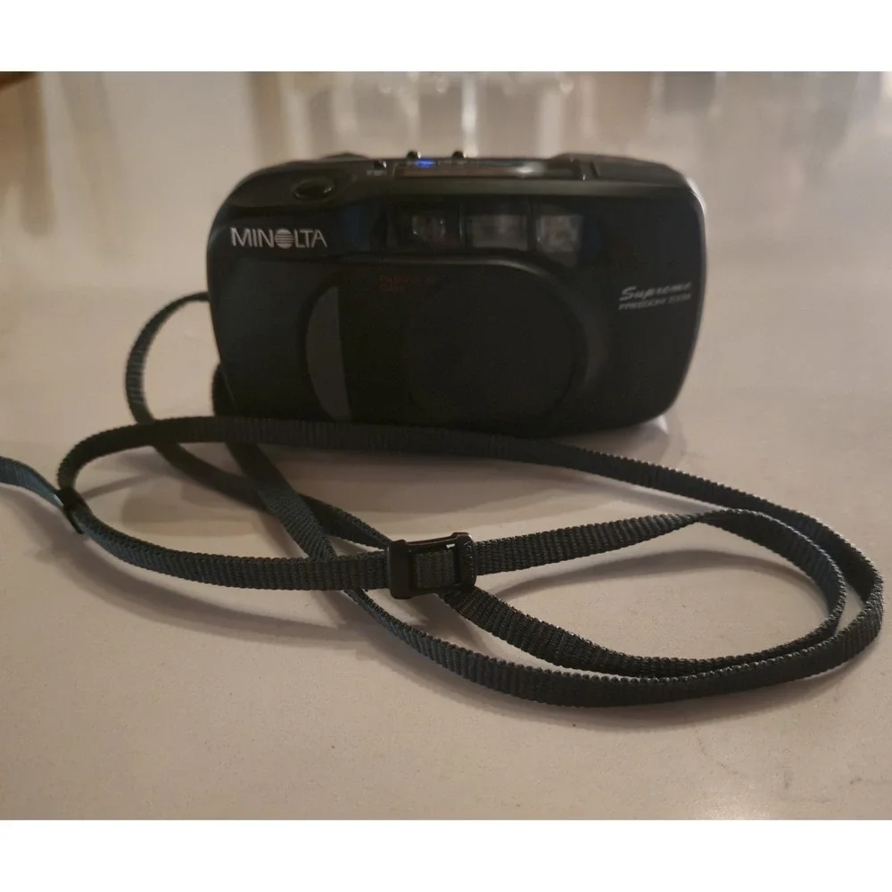 Minolta Supreme Freedom Zoom EX 35mm Point & Shoot Film Camera